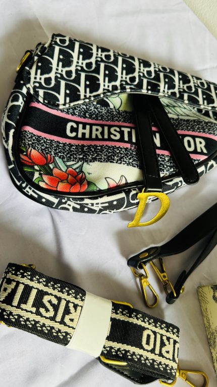 DIOR SADDLE BAG FLOWER