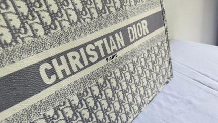 DIOR TOTE BAG GREY