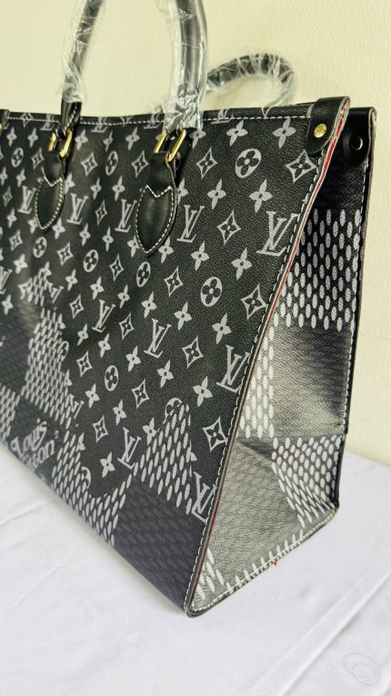 LV TOTE BAG